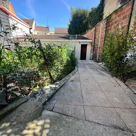 Ferienwohnung Renovated Gem 15 Mins Train To Paris Sarcelles Exterior foto