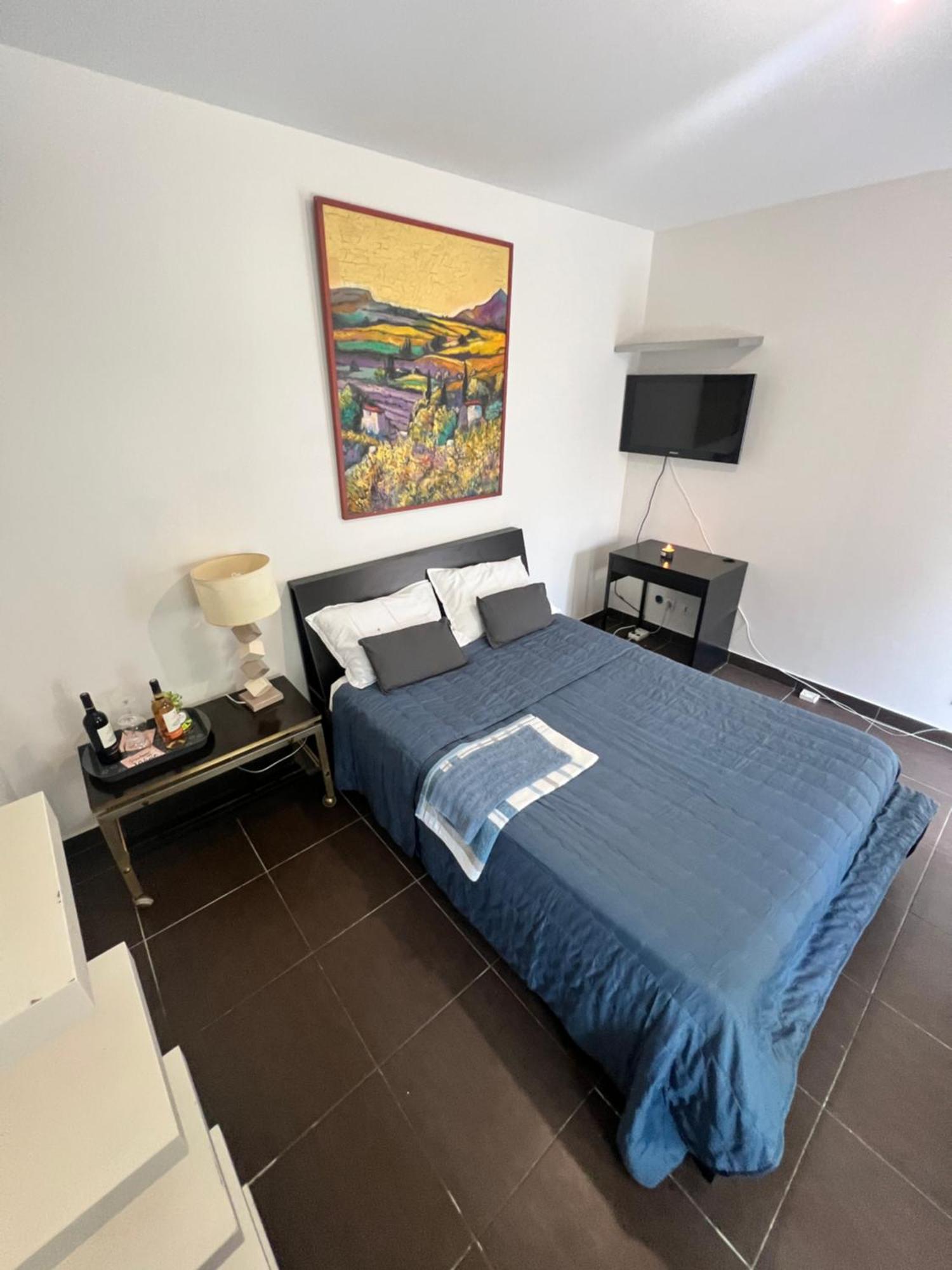 Renovated Gem 15 Mins Train To Paris Sarcelles