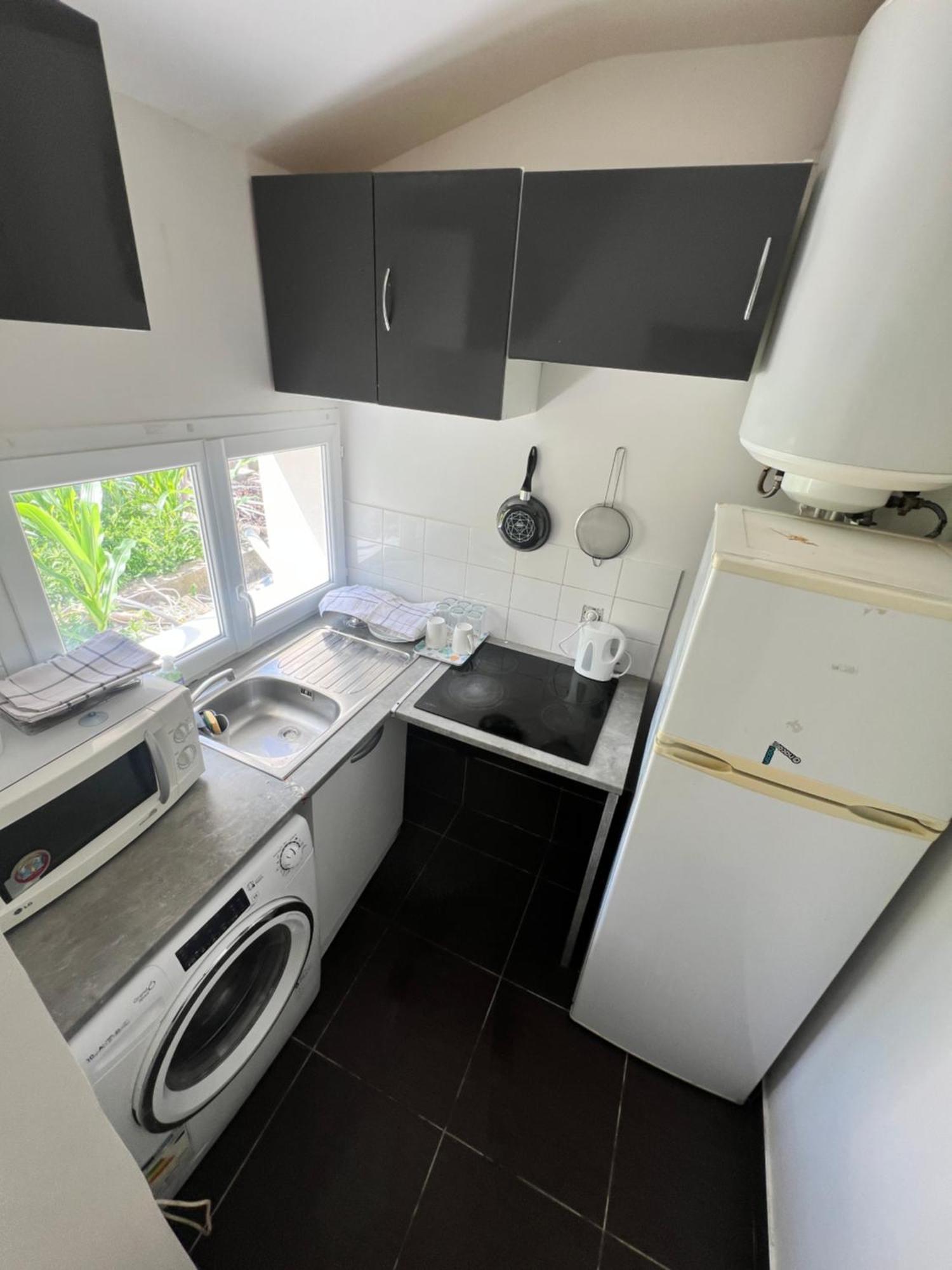 Renovated Gem 15 Mins Train To Paris Sarcelles