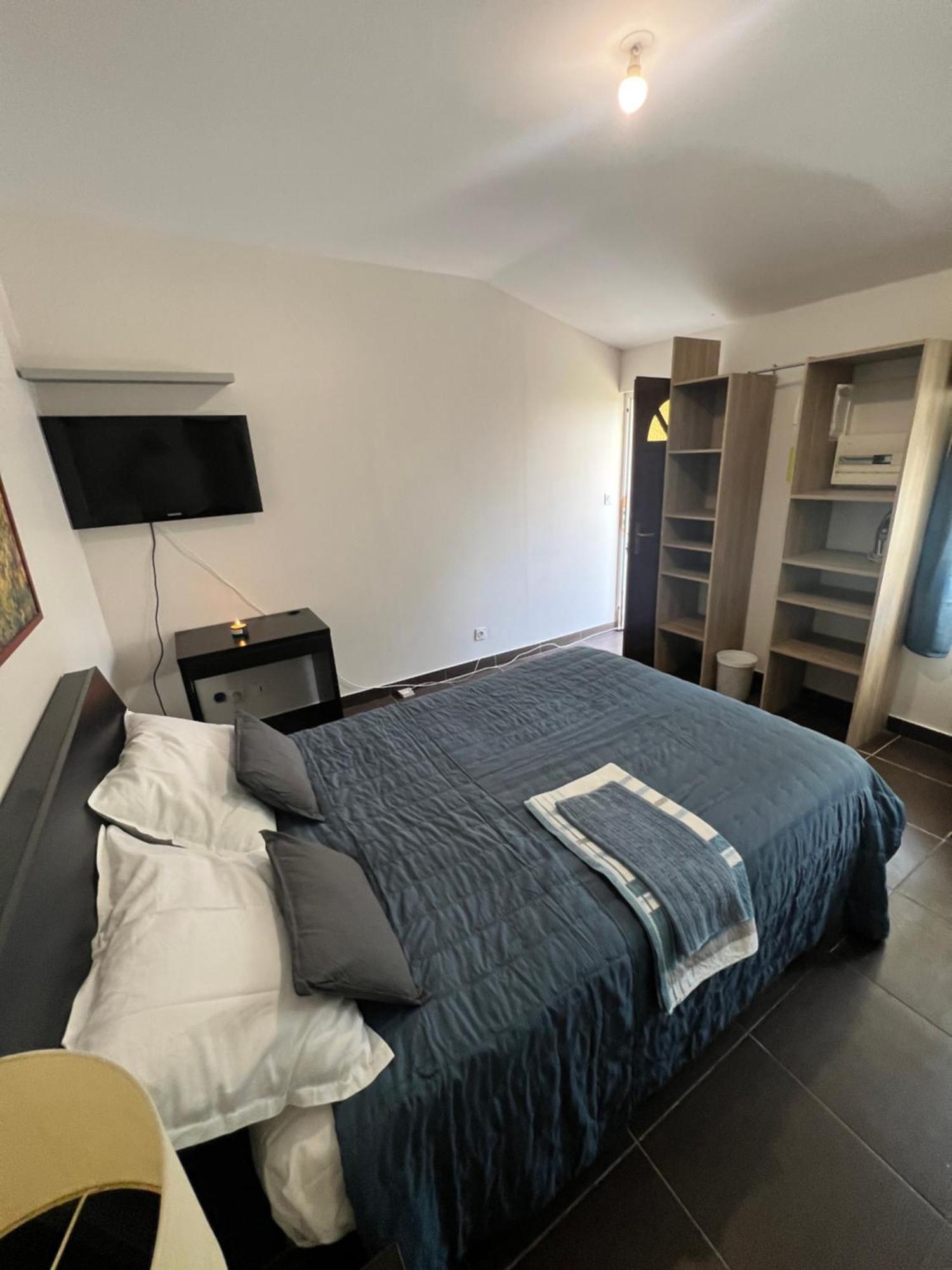 Renovated Gem 15 Mins Train To Paris Apartment Sarcelles